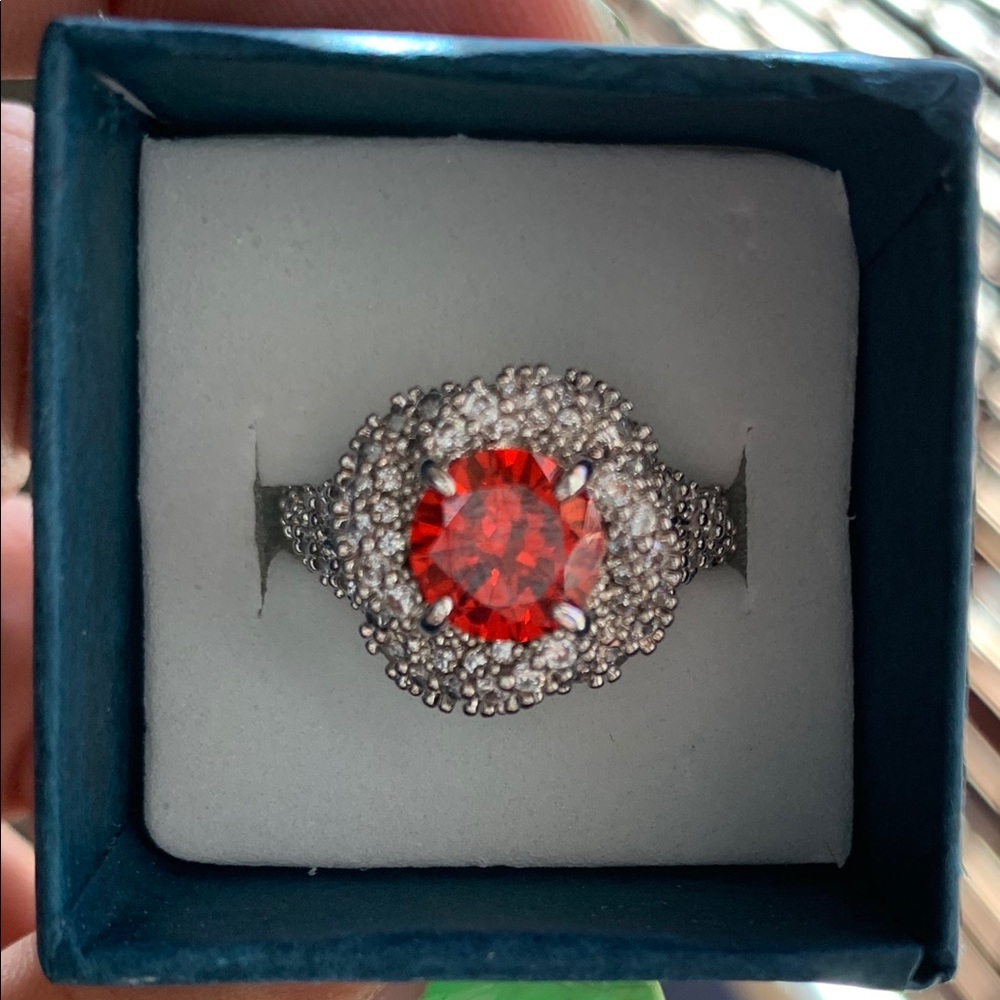 Ring Bomb Party Bird Nest Ruby 8 - image 1